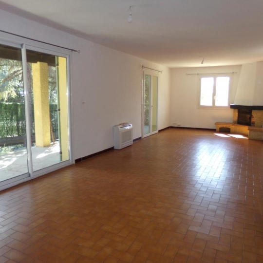  IMMOBILIER ET FINANCE : House | BEZOUCE (30320) | 120 m2 | 1 220 € 