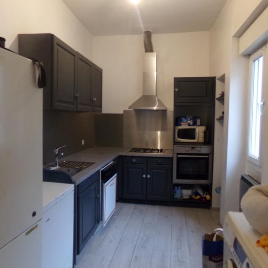  IMMOBILIER ET FINANCE : Appartement | NIMES (30000) | 61 m2 | 698 € 