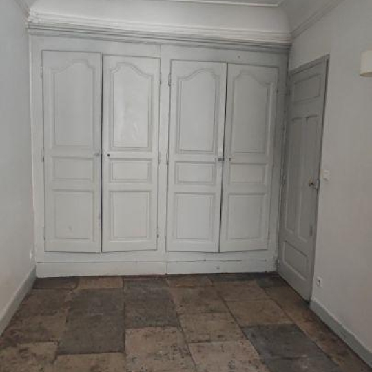  IMMOBILIER ET FINANCE : Appartement | NIMES (30000) | 156 m2 | 935 € 