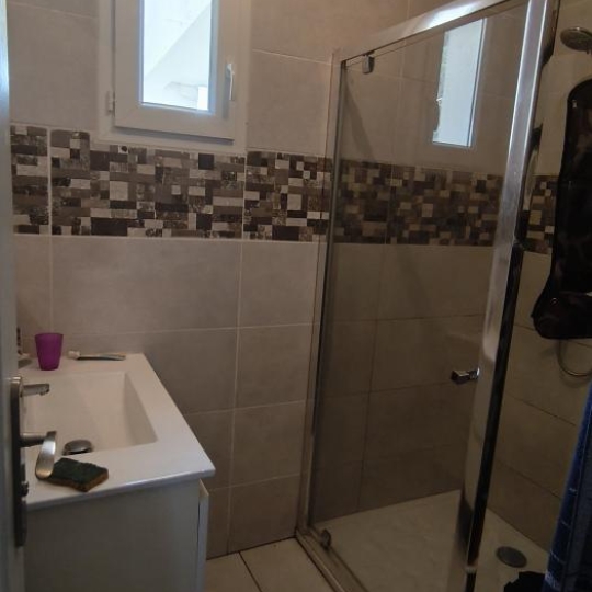  IMMOBILIER ET FINANCE : Appartement | CABRIERES (30210) | 75 m2 | 810 € 