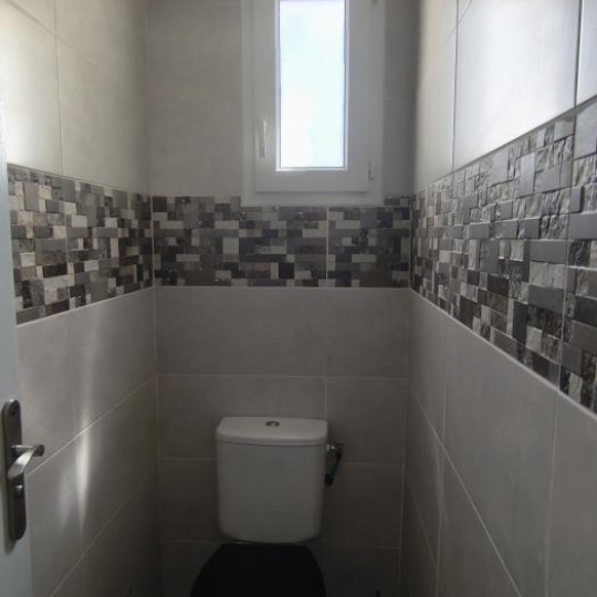  IMMOBILIER ET FINANCE : Appartement | CABRIERES (30210) | 75 m2 | 810 € 