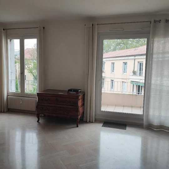  IMMOBILIER ET FINANCE : Appartement | NIMES (30000) | 94 m2 | 1 250 € 
