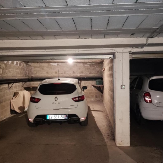  IMMOBILIER ET FINANCE : Appartement | NIMES (30000) | 94 m2 | 1 250 € 
