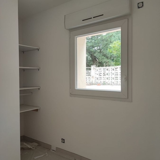  IMMOBILIER ET FINANCE : Maison / Villa | NIMES (30000) | 90 m2 | 1 100 € 