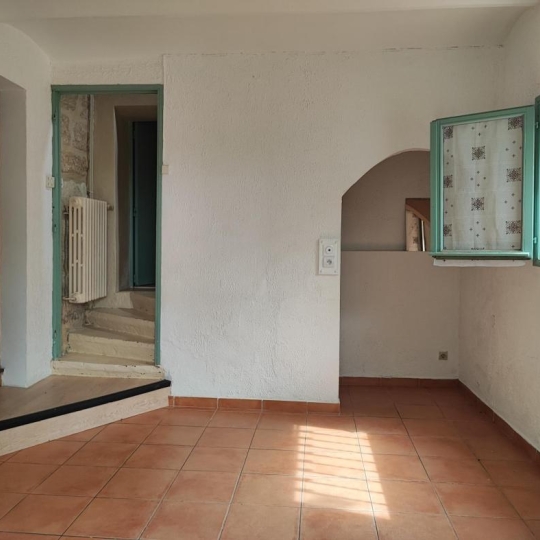  IMMOBILIER ET FINANCE : Maison / Villa | UZES (30700) | 39 m2 | 510 € 
