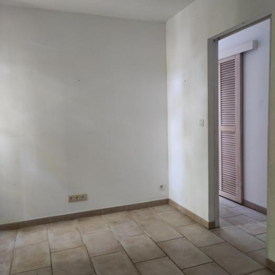  IMMOBILIER ET FINANCE : Appartement | NIMES (30000) | 55 m2 | 930 € 