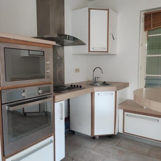  IMMOBILIER ET FINANCE : Appartement | NIMES (30000) | 55 m2 | 930 € 