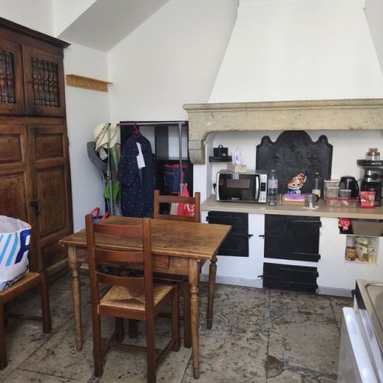  IMMOBILIER ET FINANCE : Appartement | NIMES (30000) | 22 m2 | 420 &euro; 