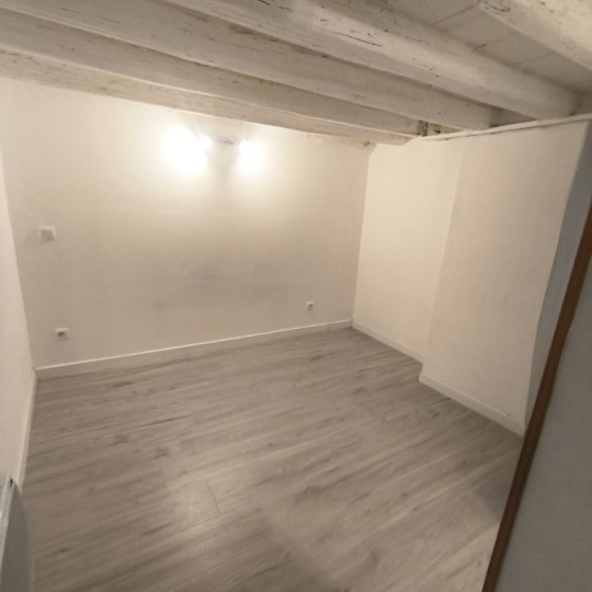  IMMOBILIER ET FINANCE : Appartement | NIMES (30000) | 27 m2 | 460 &euro; 