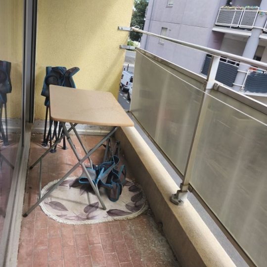  IMMOBILIER ET FINANCE : Appartement | NIMES (30000) | 33 m2 | 455 &euro; 