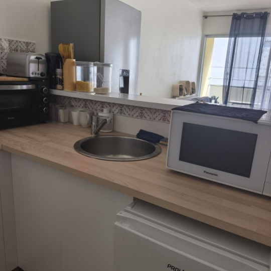  IMMOBILIER ET FINANCE : Appartement | NIMES (30000) | 33 m2 | 455 &euro; 