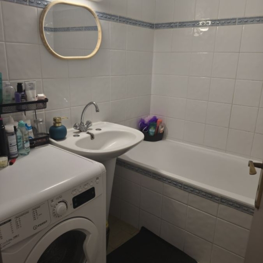 IMMOBILIER ET FINANCE : Appartement | NIMES (30000) | 33 m2 | 455 &euro; 