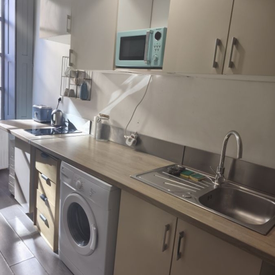  IMMOBILIER ET FINANCE : Appartement | NIMES (30000) | 47 m2 | 660 &euro; 
