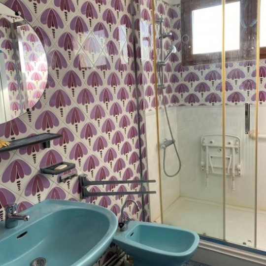  IMMOBILIER ET FINANCE : Apartment | NIMES (30000) | 82 m2 | 178 000 € 
