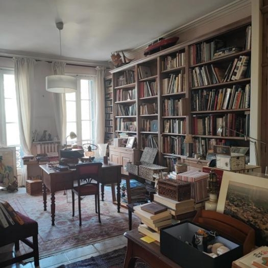  IMMOBILIER ET FINANCE : Appartement | NIMES (30000) | 191 m2 | 325 000 € 