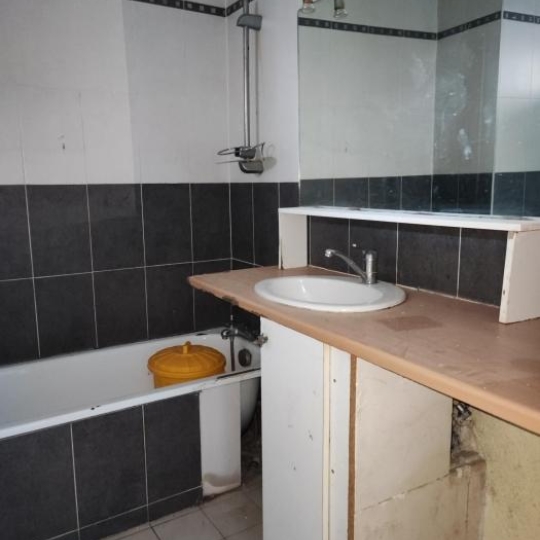  IMMOBILIER ET FINANCE : Appartement | NIMES (30000) | 53 m2 | 99 000 € 