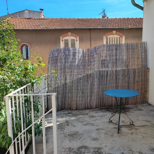  IMMOBILIER ET FINANCE : Maison / Villa | NIMES (30000) | 90 m2 | 178 500 € 