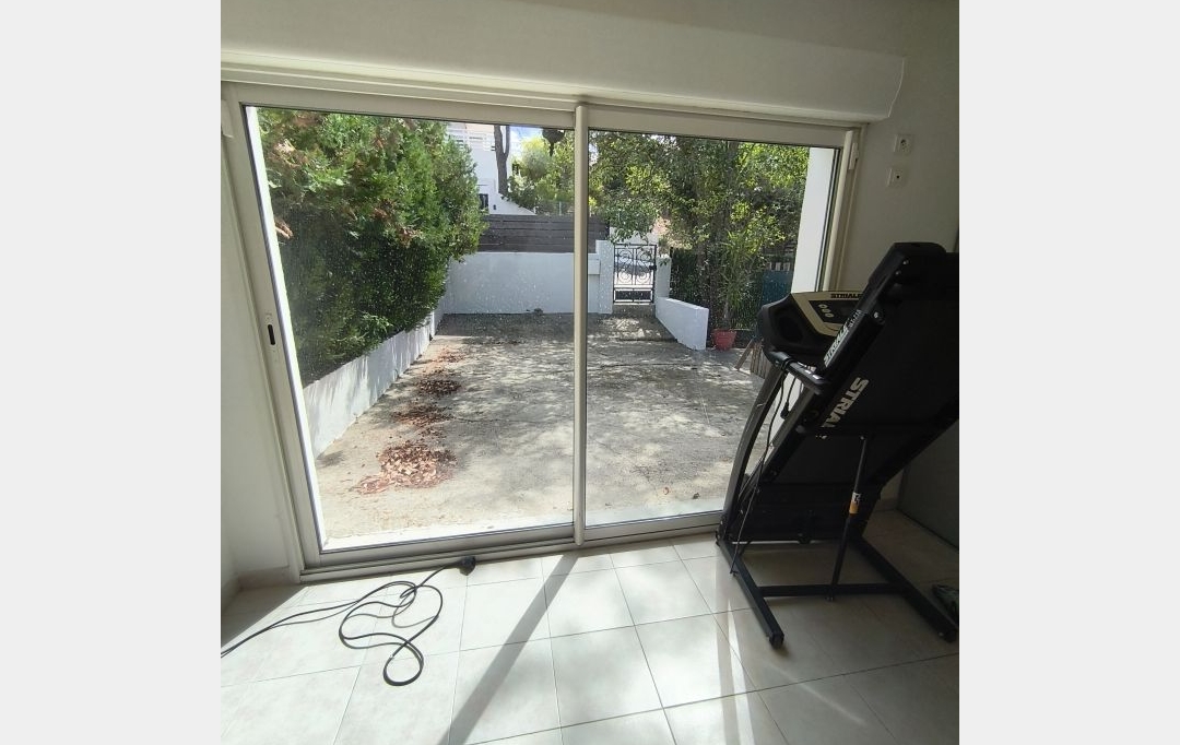 IMMOBILIER ET FINANCE : House | BEZOUCE (30320) | 120 m2 | 1 220 € 