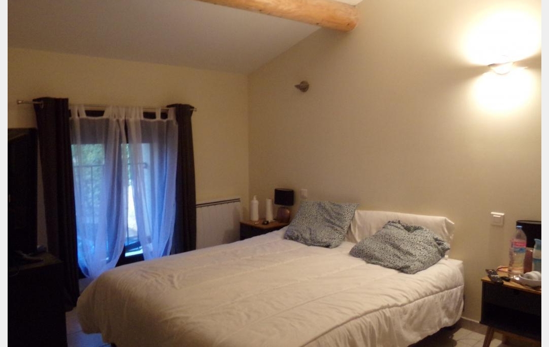 IMMOBILIER ET FINANCE : Maison / Villa | SAINT-MAXIMIN (30700) | 85 m2 | 850 € 