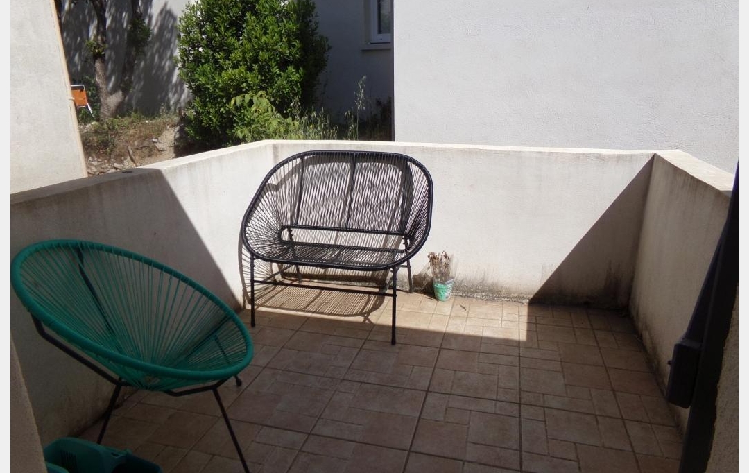 IMMOBILIER ET FINANCE : Apartment | CABRIERES (30210) | 75 m2 | 820 € 