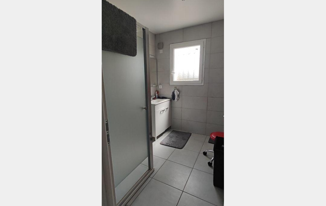 IMMOBILIER ET FINANCE : Appartement | CABRIERES (30210) | 90 m2 | 1 050 € 
