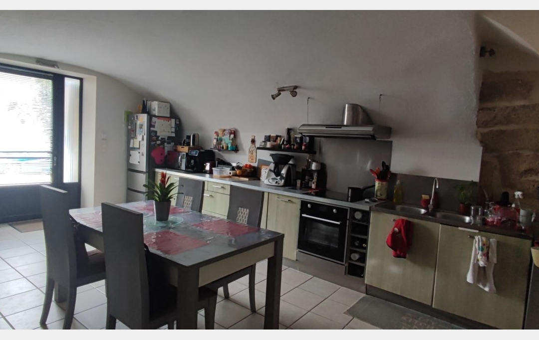 IMMOBILIER ET FINANCE : Maison / Villa | SAINT-MAXIMIN (30700) | 125 m2 | 1 150 € 