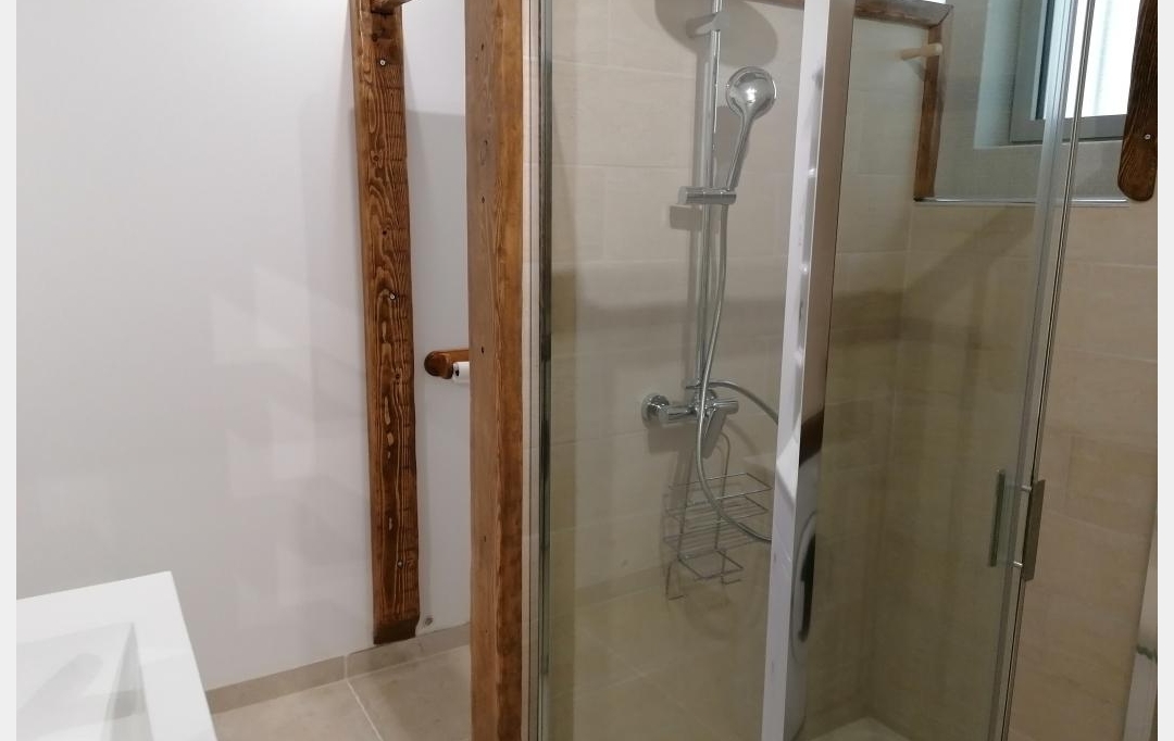 IMMOBILIER ET FINANCE : Appartement | NIMES (30000) | 27 m2 | 450 € 