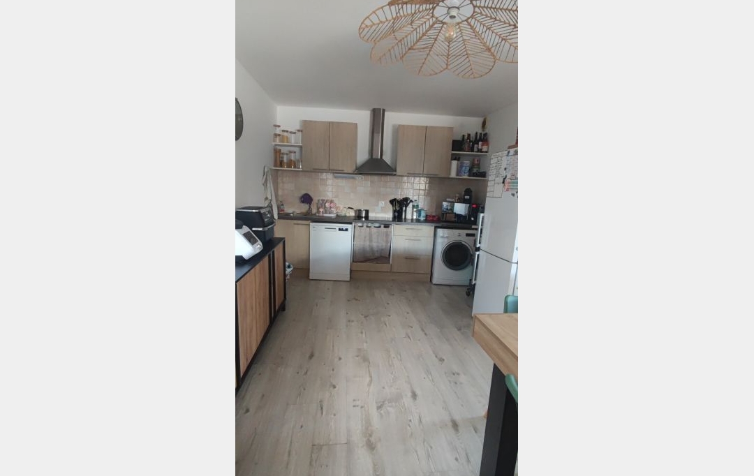 IMMOBILIER ET FINANCE : Maison / Villa | CABRIERES (30210) | 90 m2 | 1 240 € 