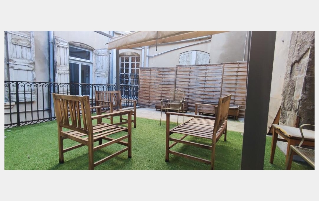 IMMOBILIER ET FINANCE : Appartement | NIMES (30000) | 178 m2 | 1 275 € 