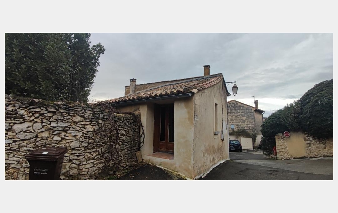 IMMOBILIER ET FINANCE : Appartement | SAINT-MAXIMIN (30700) | 40 m2 | 550 € 