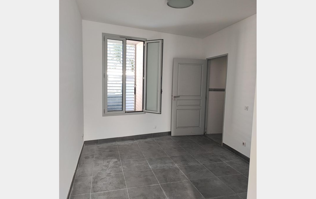 IMMOBILIER ET FINANCE : Appartement | LANGLADE (30980) | 70 m2 | 730 &euro; 