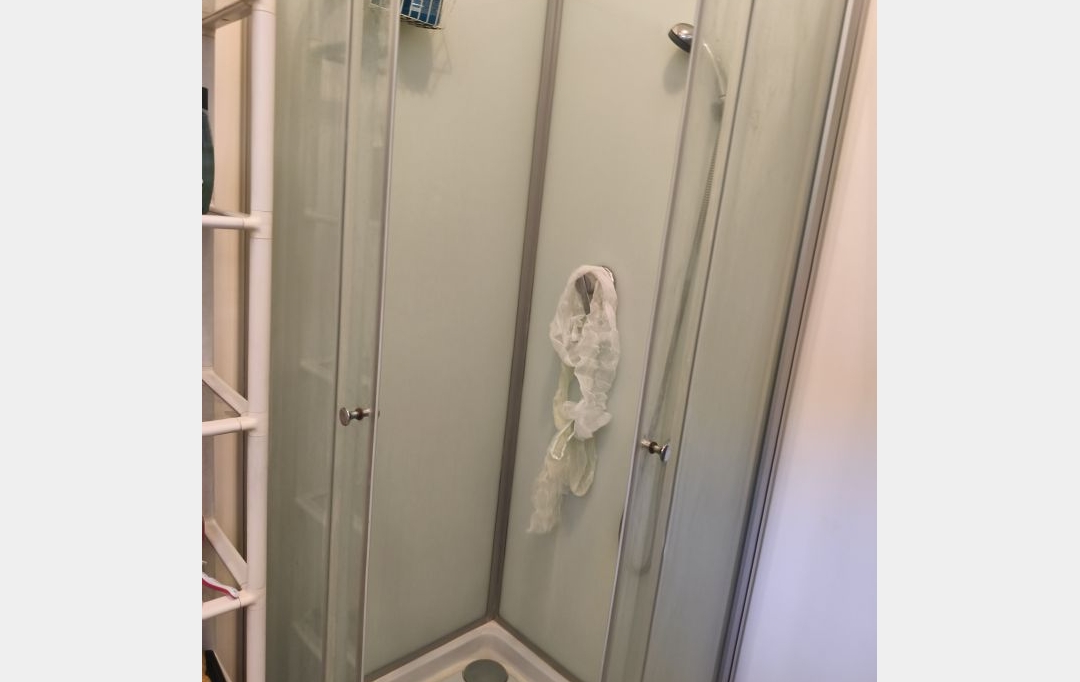 IMMOBILIER ET FINANCE : Appartement | NIMES (30000) | 22 m2 | 420 &euro; 