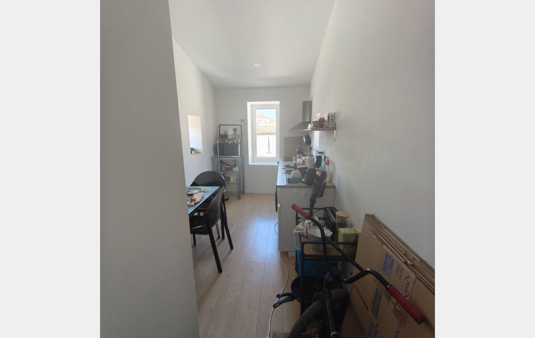 IMMOBILIER ET FINANCE : Appartement | NIMES (30000) | 35 m2 | 520 &euro; 