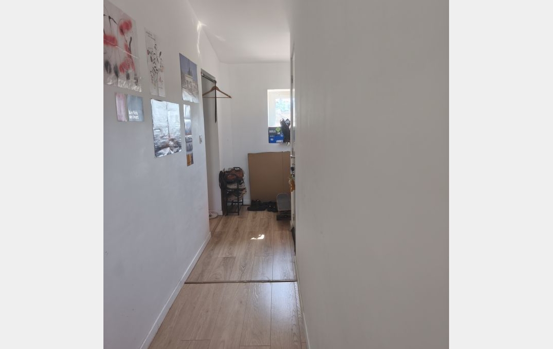 IMMOBILIER ET FINANCE : Appartement | NIMES (30000) | 35 m2 | 520 &euro; 