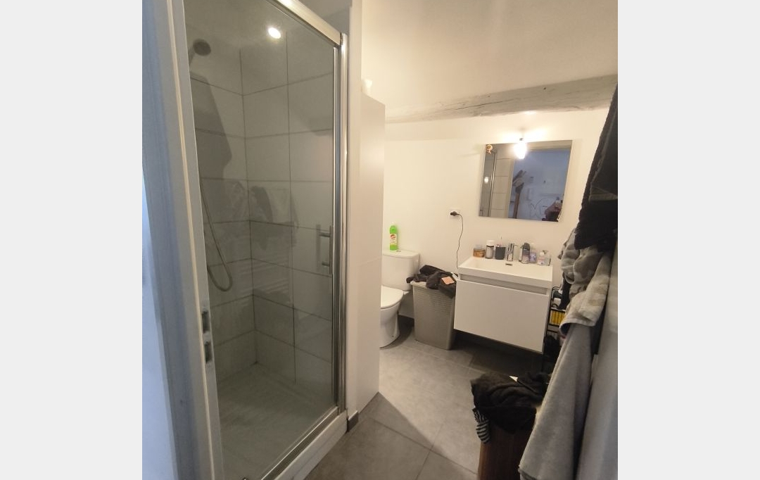 IMMOBILIER ET FINANCE : Appartement | NIMES (30000) | 35 m2 | 520 &euro; 
