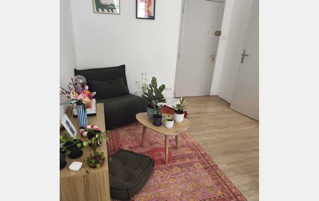 IMMOBILIER ET FINANCE : Appartement | NIMES (30000) | 40 m2 | 435 &euro; 