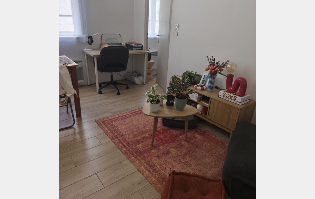 IMMOBILIER ET FINANCE : Appartement | NIMES (30000) | 40 m2 | 435 &euro; 