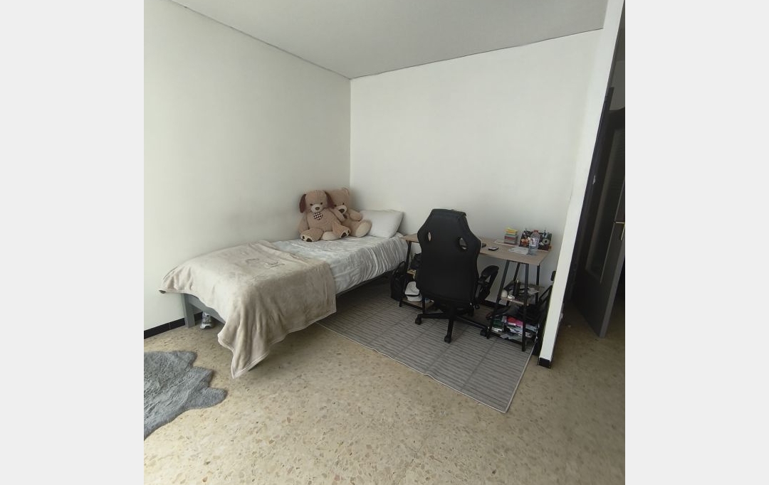 IMMOBILIER ET FINANCE : Appartement | NIMES (30000) | 33 m2 | 455 &euro; 