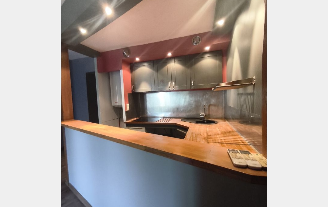 IMMOBILIER ET FINANCE : Appartement | NIMES (30000) | 53 m2 | 620 &euro; 