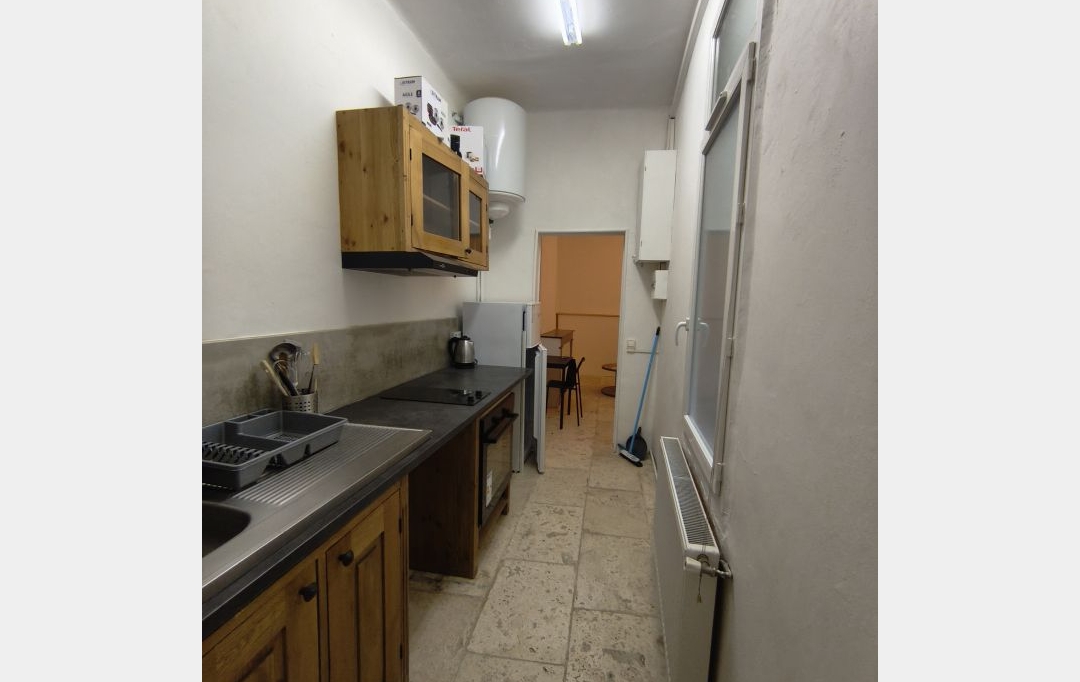 IMMOBILIER ET FINANCE : Appartement | NIMES (30000) | 32 m2 | 500 &euro; 
