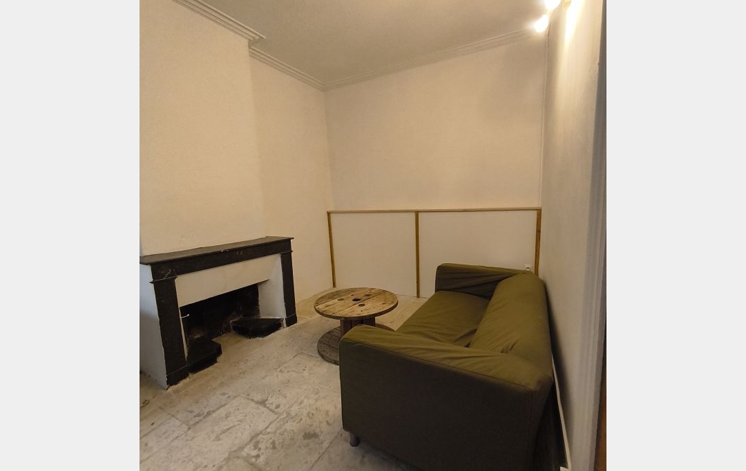 IMMOBILIER ET FINANCE : Appartement | NIMES (30000) | 32 m2 | 500 &euro; 