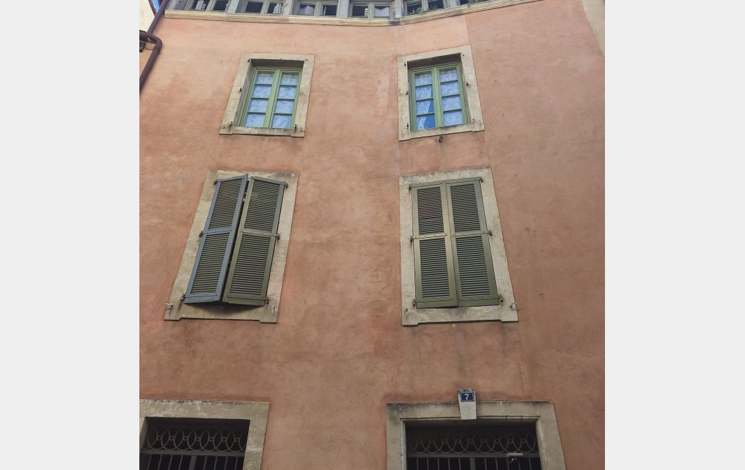 IMMOBILIER ET FINANCE : Appartement | NIMES (30000) | 47 m2 | 660 &euro; 