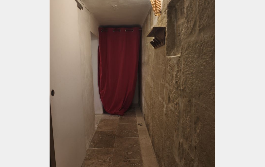 IMMOBILIER ET FINANCE : Appartement | NIMES (30000) | 25 m2 | 430 &euro; 