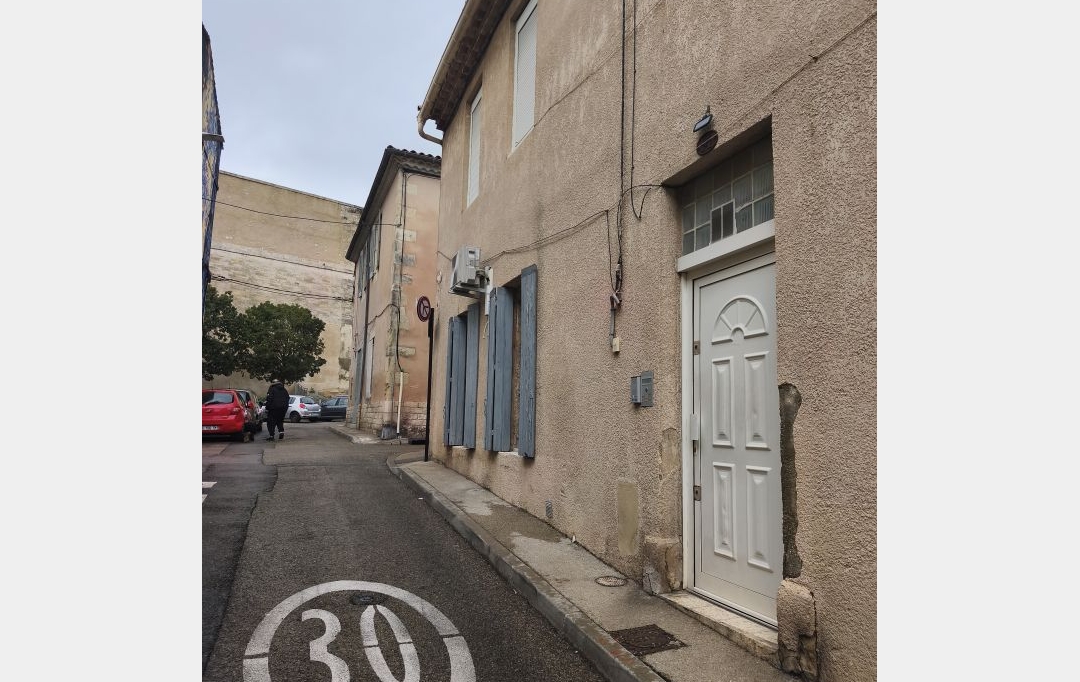 IMMOBILIER ET FINANCE : Appartement | NIMES (30000) | 25 m2 | 430 &euro; 