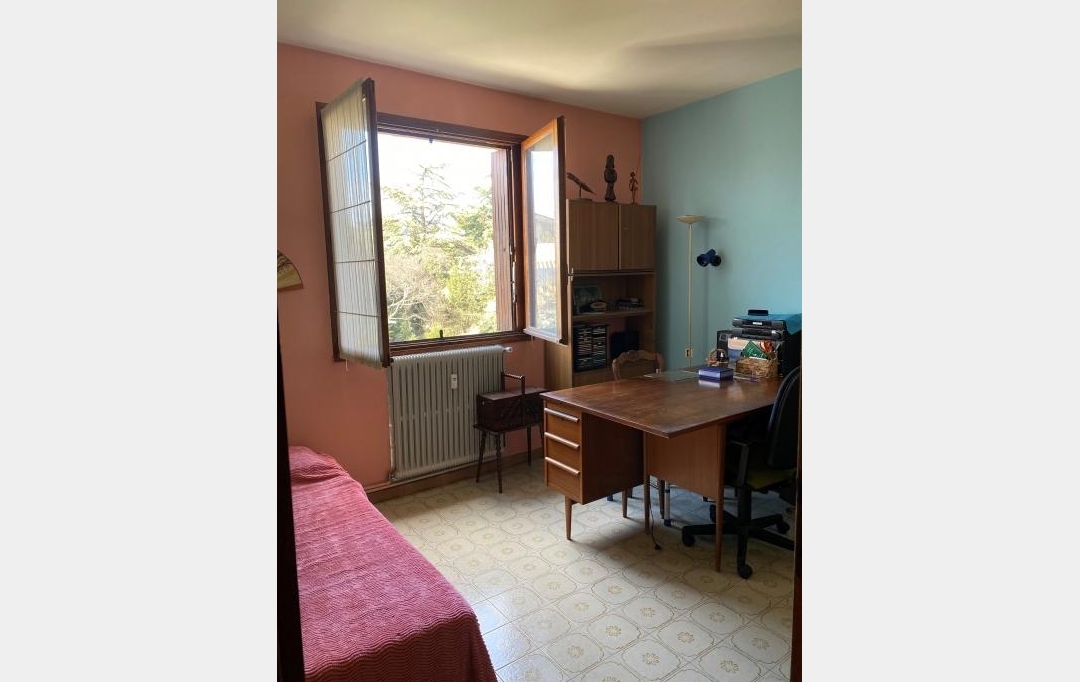 IMMOBILIER ET FINANCE : Apartment | NIMES (30000) | 82 m2 | 178 000 € 