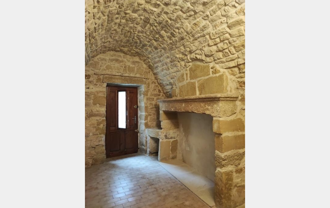 IMMOBILIER ET FINANCE : Maison / Villa | ARPAILLARGUES-ET-AUREILLAC (30700) | 200 m2 | 260 000 € 