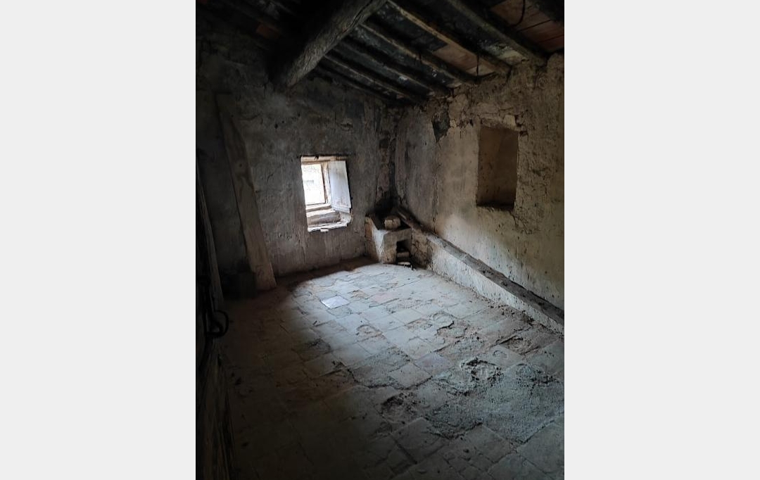 IMMOBILIER ET FINANCE : Maison / Villa | ARPAILLARGUES-ET-AUREILLAC (30700) | 200 m2 | 260 000 € 