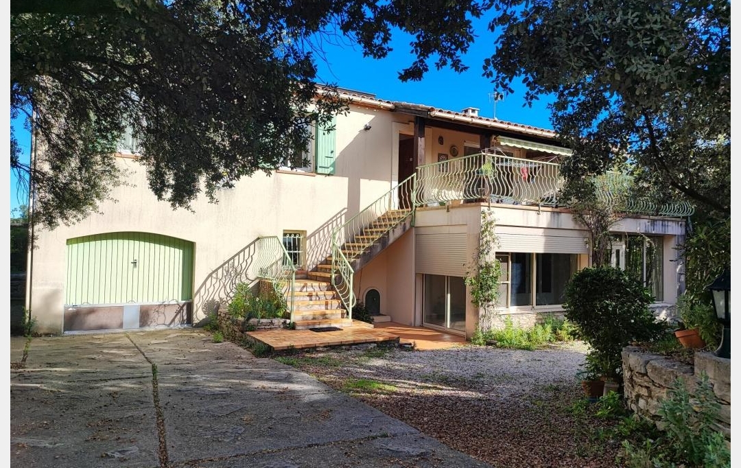 IMMOBILIER ET FINANCE : Maison / Villa | NIMES (30000) | 180 m2 | 445 000 € 