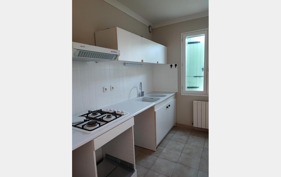 IMMOBILIER ET FINANCE : Maison / Villa | NIMES (30000) | 180 m2 | 445 000 € 