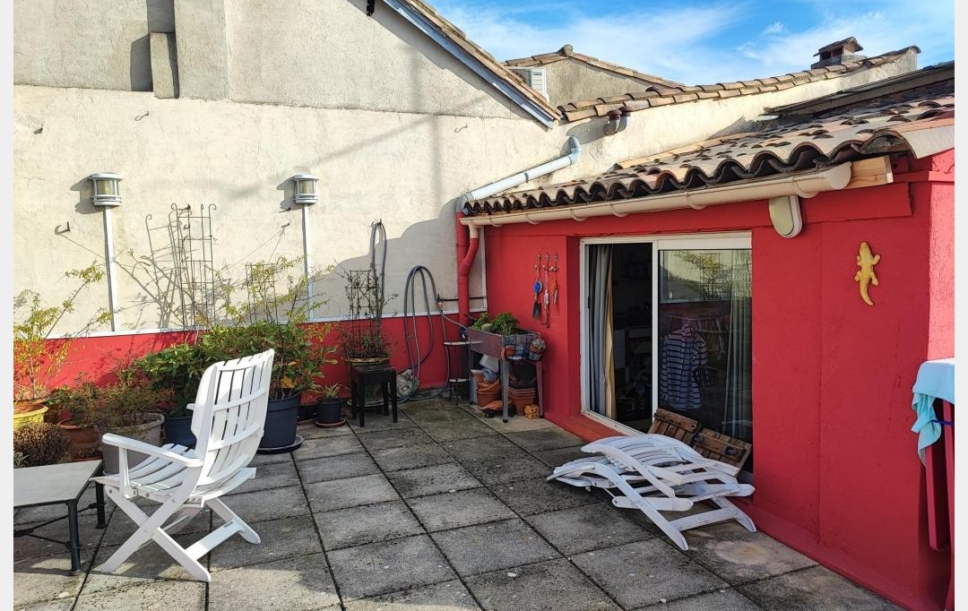 IMMOBILIER ET FINANCE : Appartement | NIMES (30000) | 191 m2 | 325 000 € 